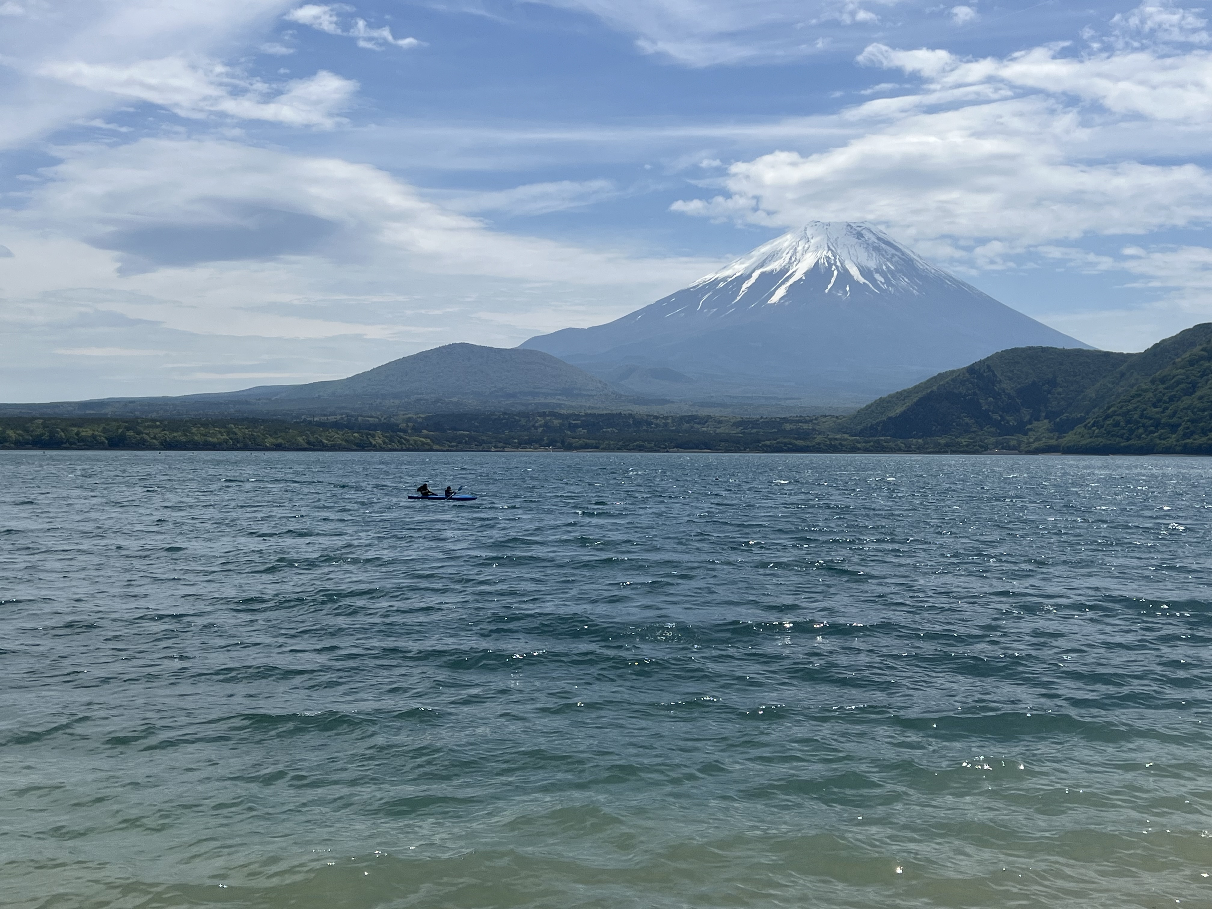 本栖湖でのカヌー体験
